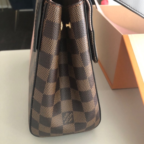 Louis Vuitton Handbag - Picture 3 of 8